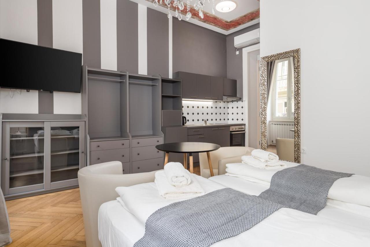 Art Teatro - Gustav Klimt Apartment Rijeka Ngoại thất bức ảnh