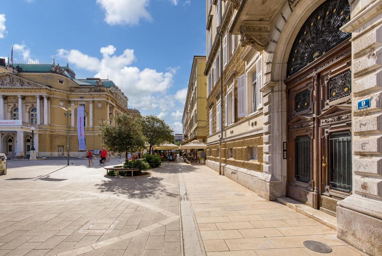 Art Teatro - Gustav Klimt Apartment Rijeka Ngoại thất bức ảnh