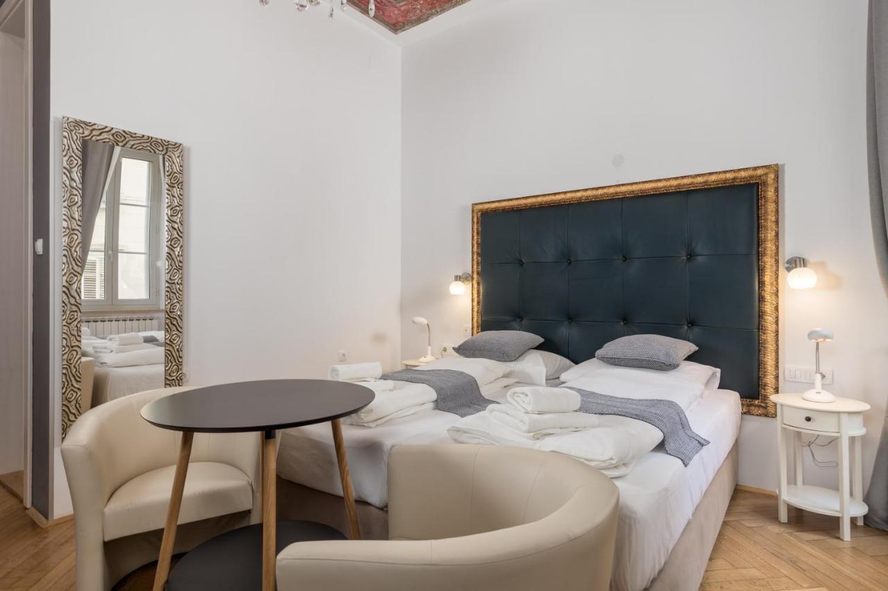 Art Teatro - Gustav Klimt Apartment Rijeka Ngoại thất bức ảnh